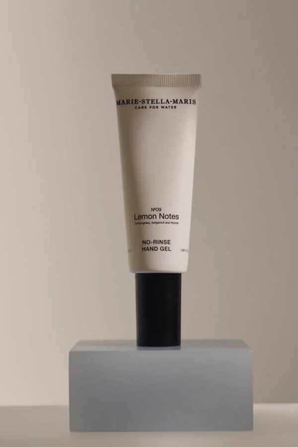 8720701168022-no-rinse-hand-gel---lemon-notes---50ml