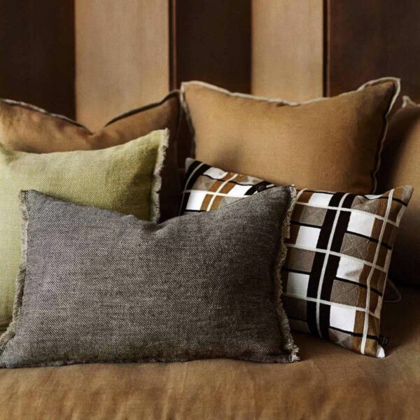 3662049113768-housse-de-coussin-45x45-takayama---pigeon