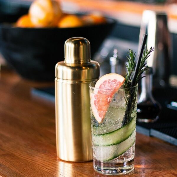 2000000001890-shaker-a-coktail-dore-mat