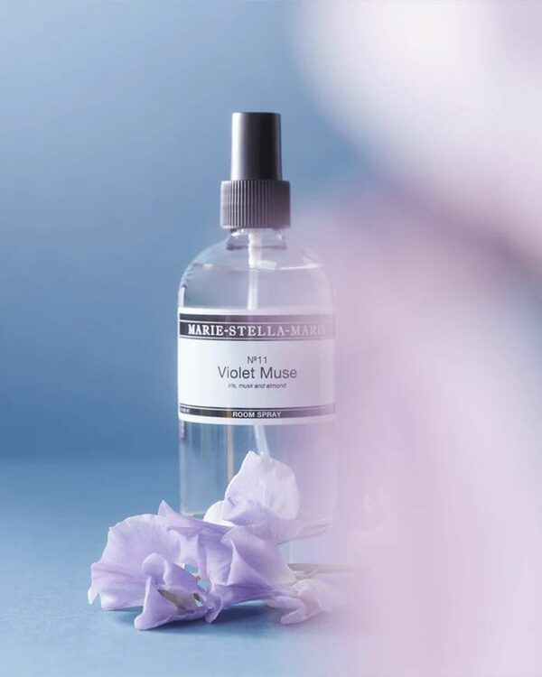 8720701168794-room-spray---250-ml---violet-muse