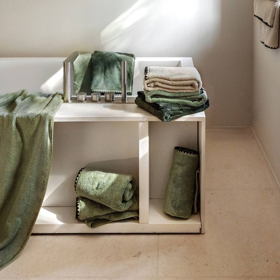 3662049129059-serviette-90x140-issey---gold