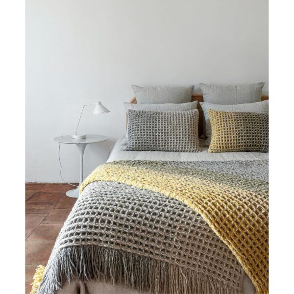 3701501324936-plaid-goodmoon---140x200---ombre