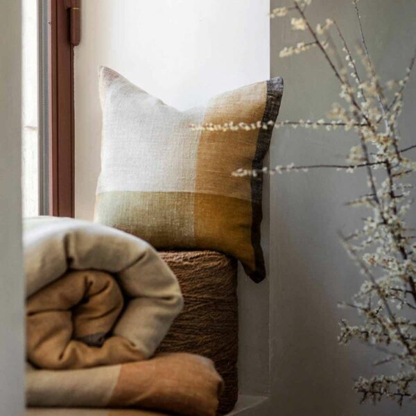 3662049114918-housse-de-coussin-50x80-saporo---gold