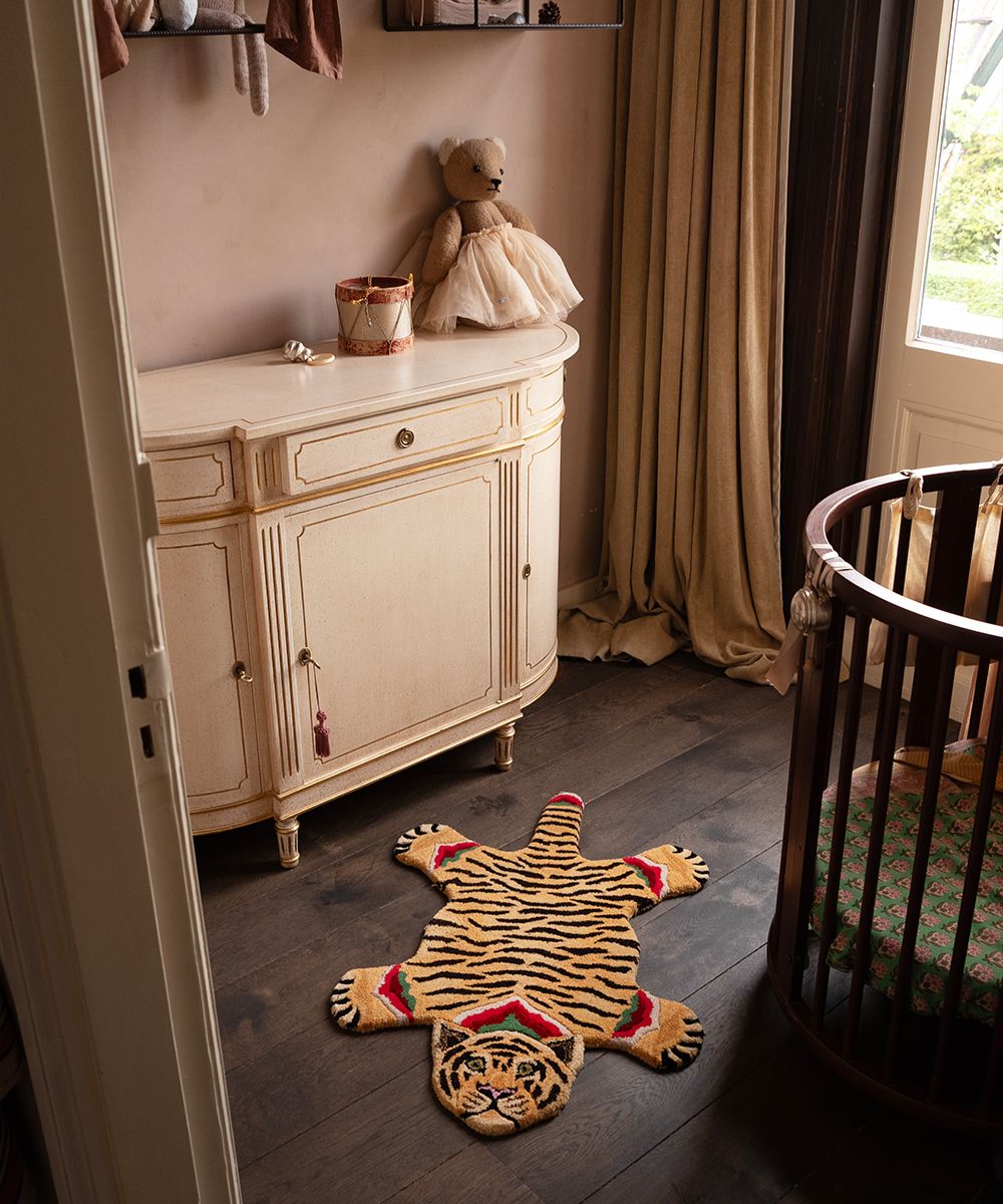 2000049123270-babul-bombay-tiger-rug-small