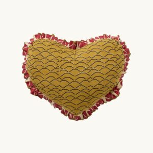 2000049123386-coussin-coeur-erin-large