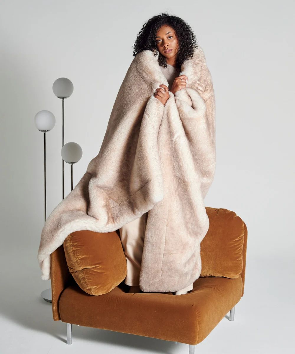 3760287393116-plaid-fausse-fourrure-sensation-beige