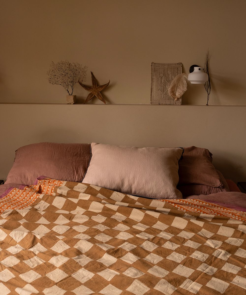 2000049123140-checkmate-double-throw---nappe--couvre-lit--240x280cm