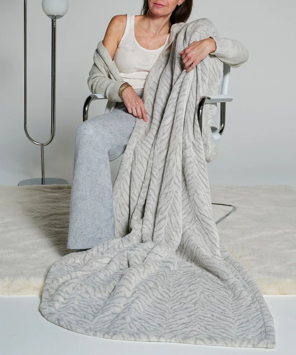 3760287393284-plaid-tigre-gris