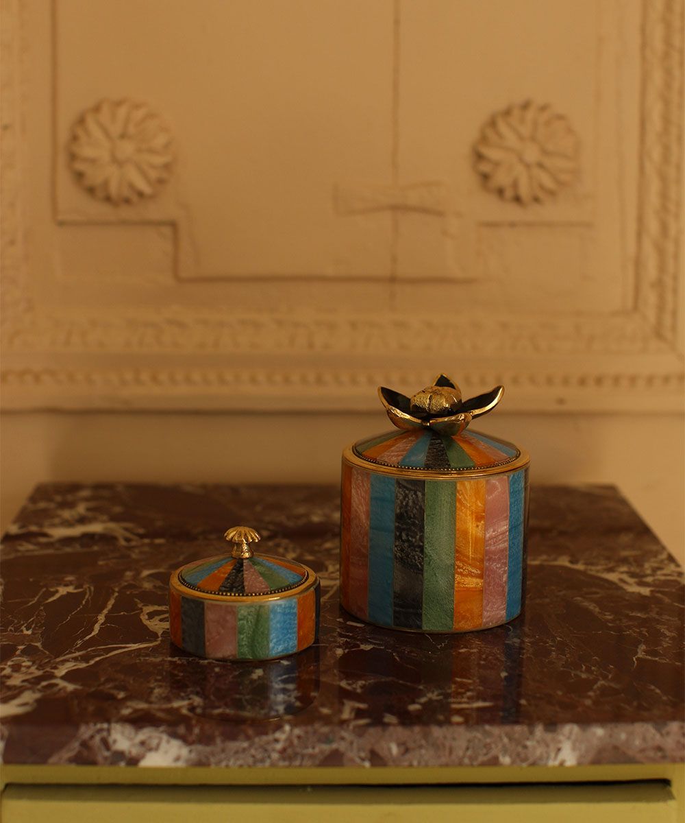 2000049123362-liv-circus-box-large-multi