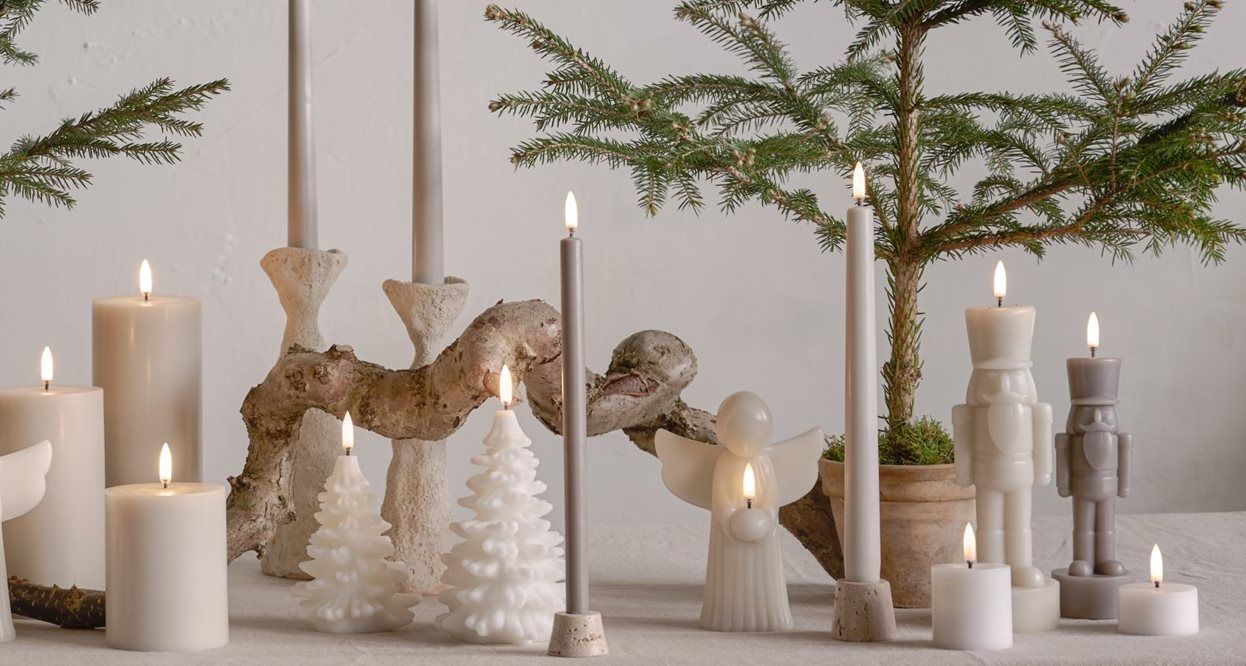 5708311322488-nutcracker-figure-candle---6x165-cm---oyster-grey