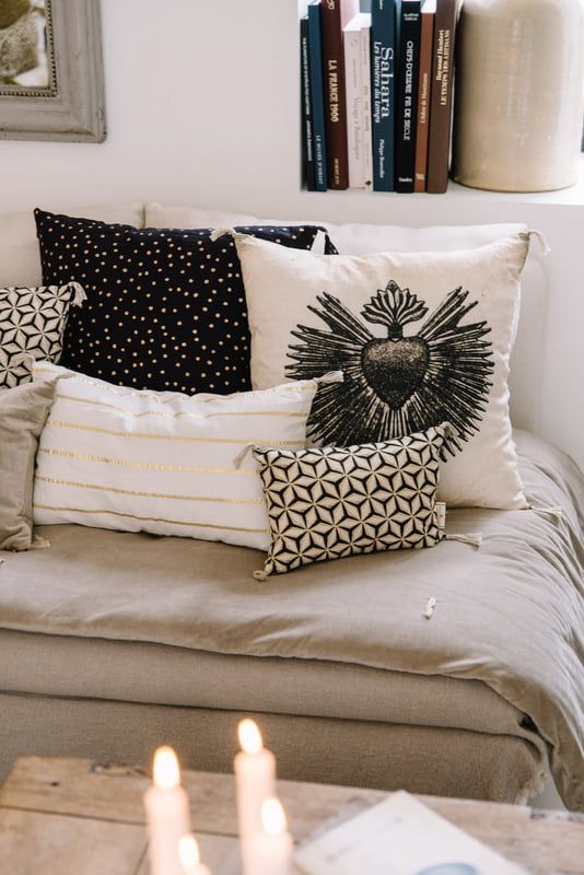 2000049121894-coussin-20x30---stars---carbonne