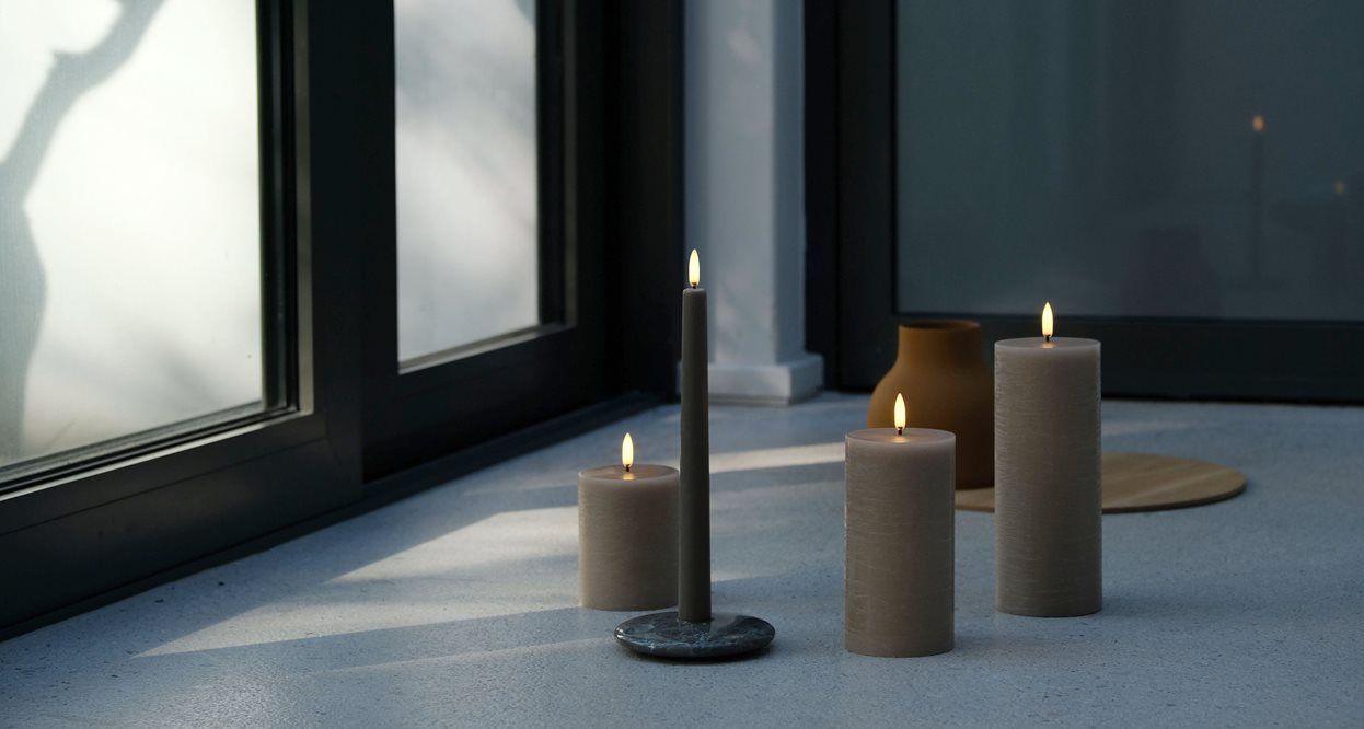 5708311303234-chambre-candleholder-taper-brown---116x2