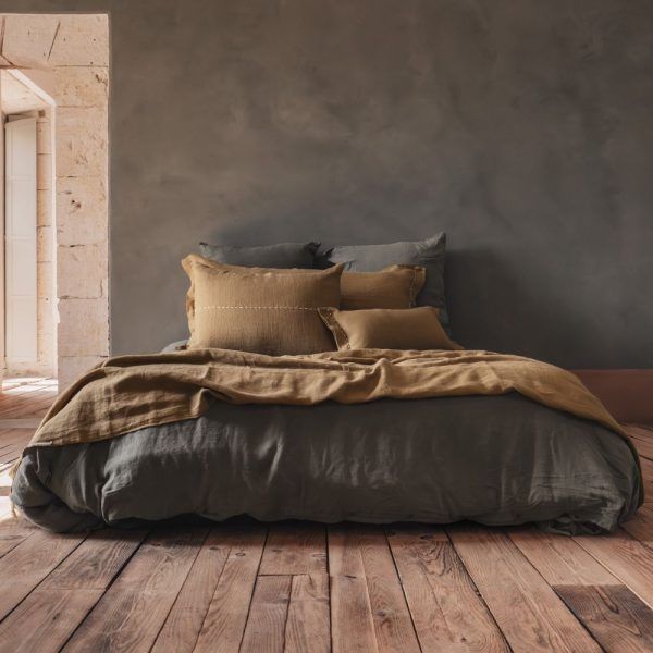 3701501332009-coussin-comics-30x60---alezan