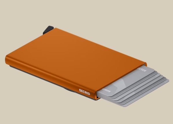 8721077501666-cardprotector-magsafe---orange