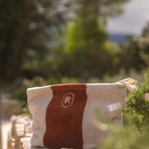 2500100040237-trousse-place-reservee---tan