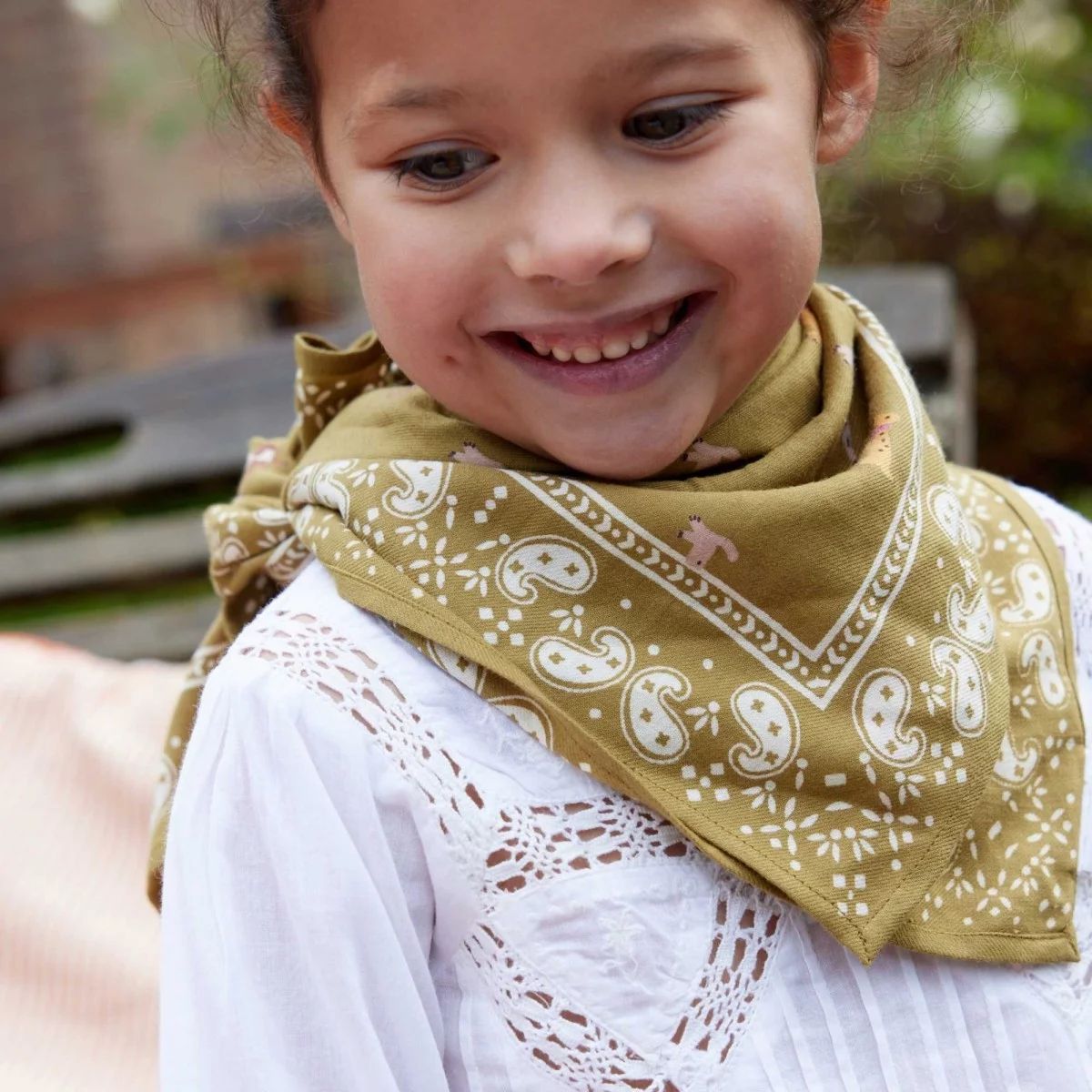 2000049127124-foulard-indienenfant----teckel---olive