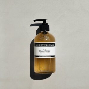 8720701166813-exfoliating-hand-soap---250-ml---rock-roses