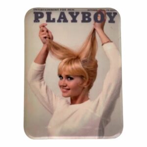 3662101080830-plateau-playboy-l---1965-10-femme-beige