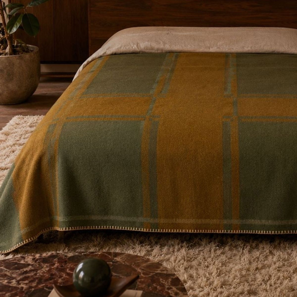 3662049140832-plaid-hygge-140x200---goldolive